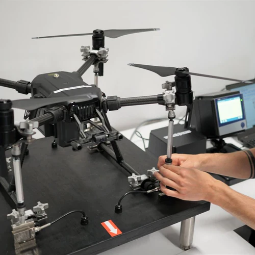 Dyno DroneXperts drone entretien